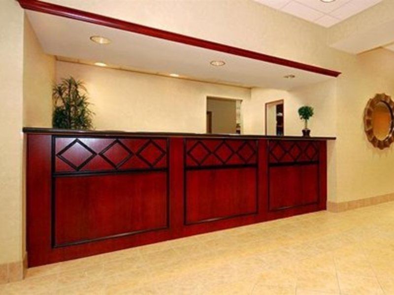 Spark By Hilton San Antonio Airport Экстерьер фото